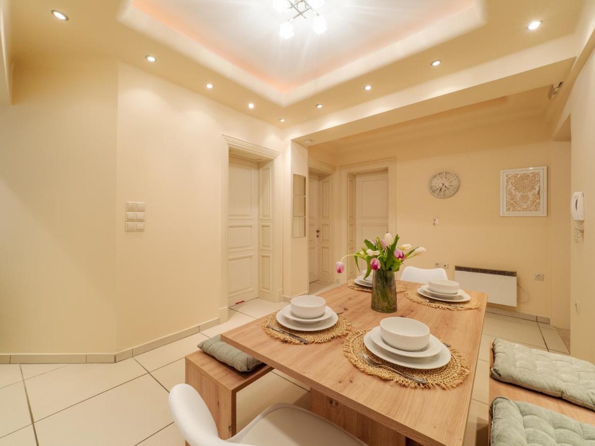 Aura Elegant Apartment Near Garitsa Bay Análipsis Екстериор снимка