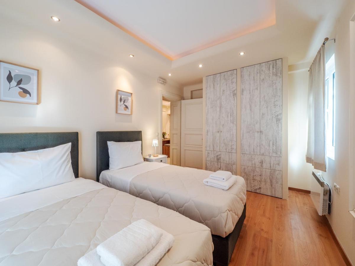 Aura Elegant Apartment Near Garitsa Bay Análipsis Екстериор снимка