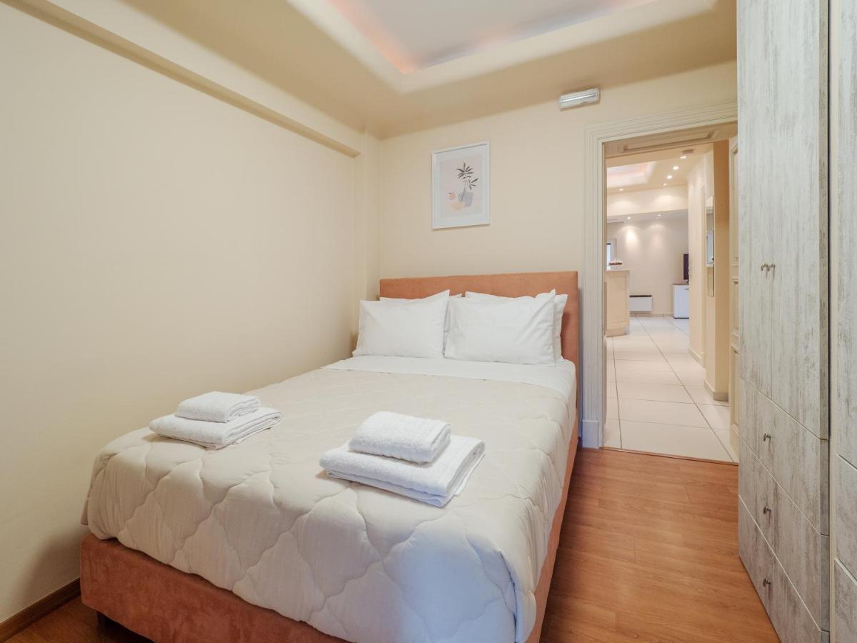 Aura Elegant Apartment Near Garitsa Bay Análipsis Екстериор снимка